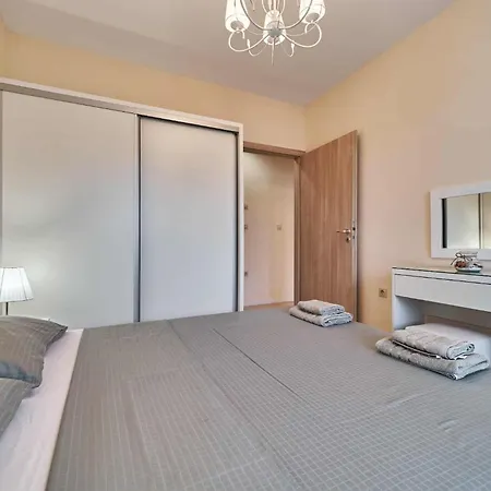South Bay - Monk Apartamento Varna