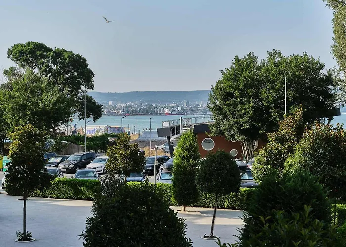 South Bay - Monk 公寓 瓦爾納