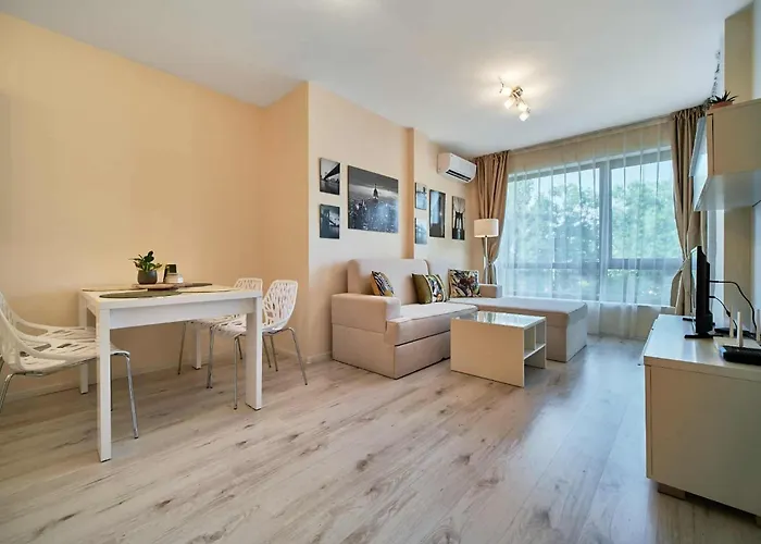 South Bay - Monk 公寓 瓦爾納