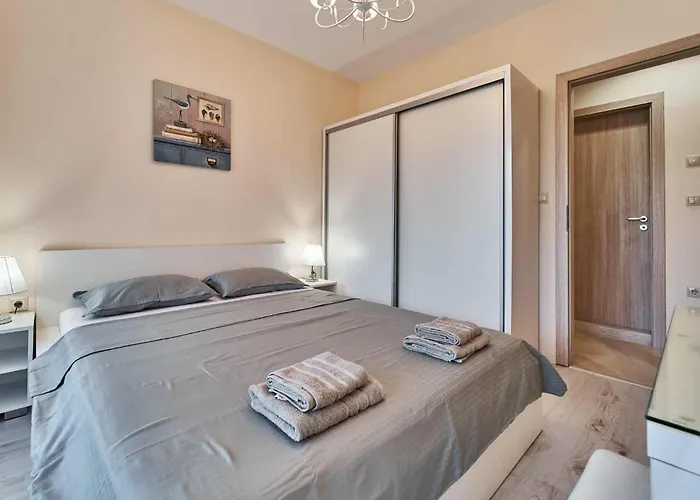 South Bay - Monk * 瓦爾納